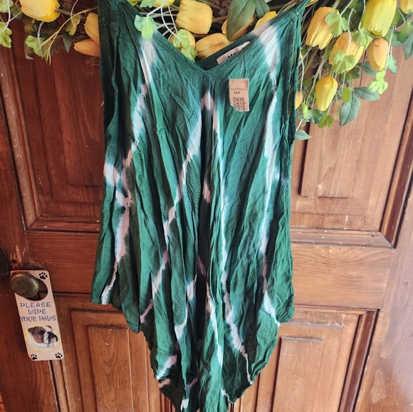 Nwt sharkbite tank - Picture 6 of 6